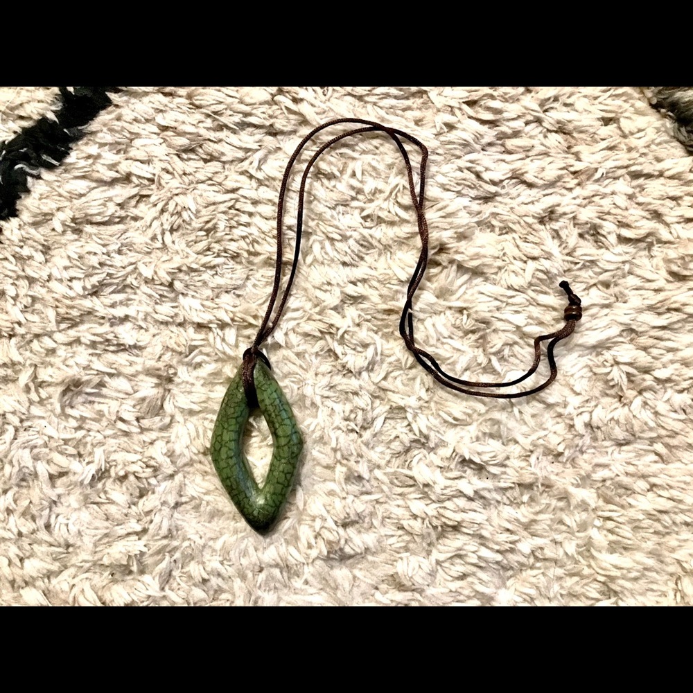 ✨Boho Vibes 🟩 Green Ceramic Pendant